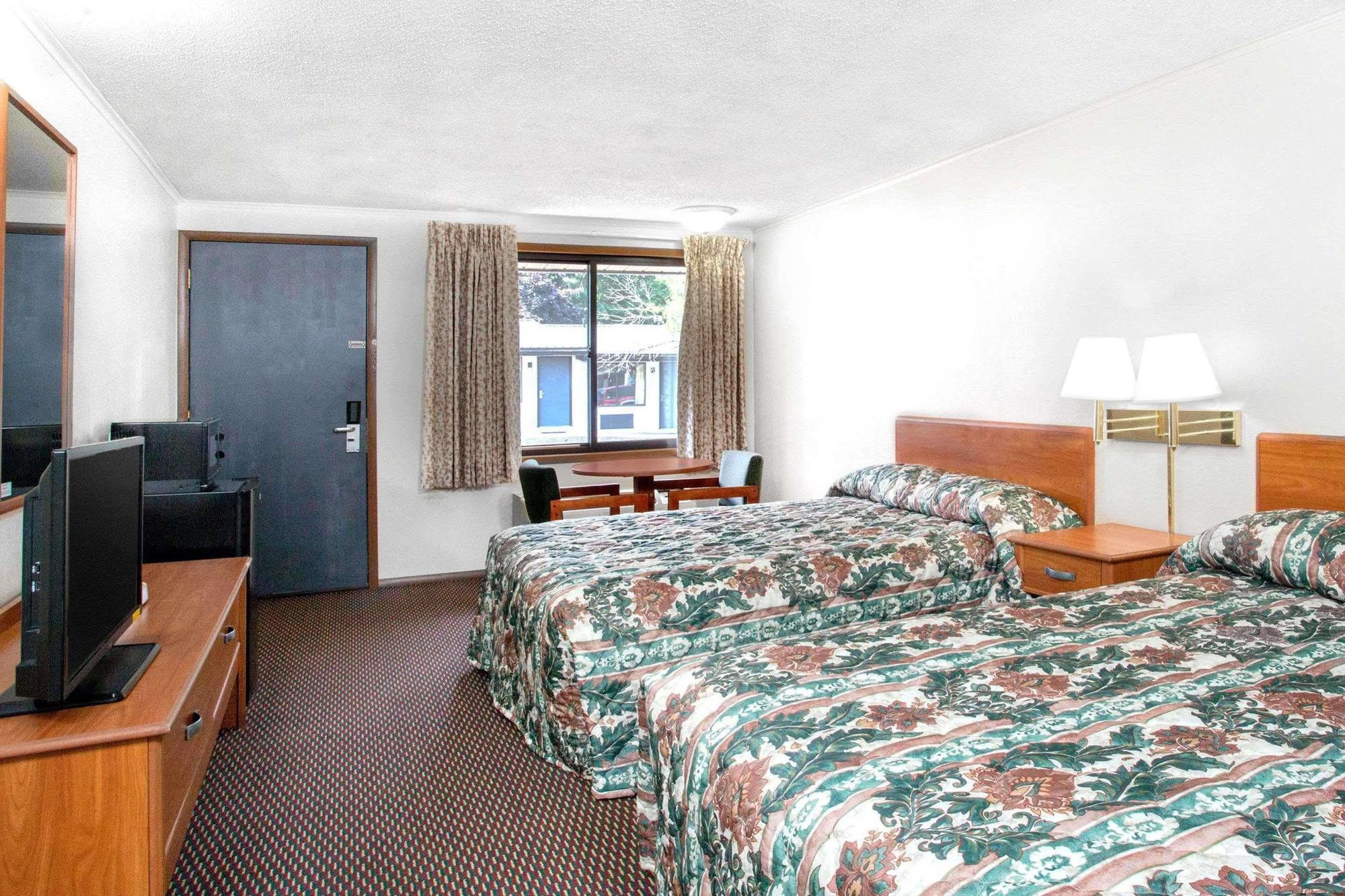 Knights Inn Pittston Εξωτερικό φωτογραφία